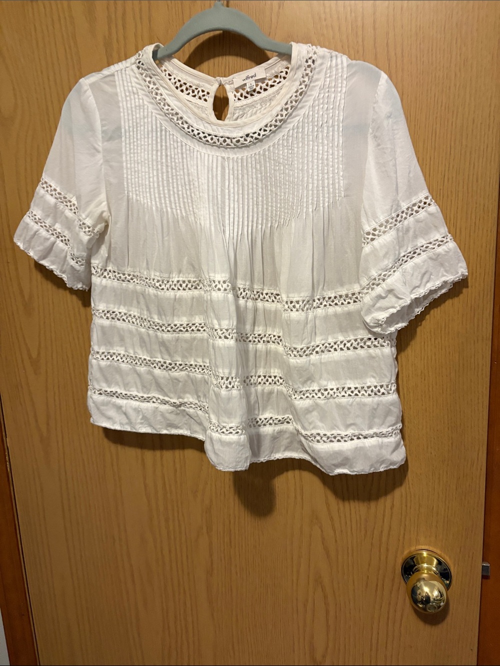 Wilfred Ladies White Lace Trim Short Sleeve Top